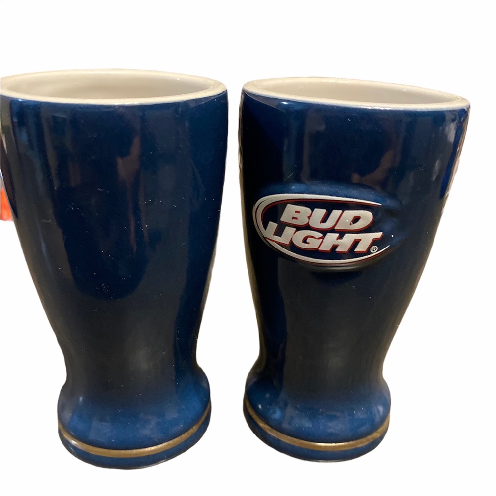Budlight Blue Cups - Picture 2 of 5